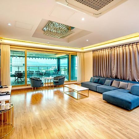 Hs Tourist Hotel Yeosu Esterno foto