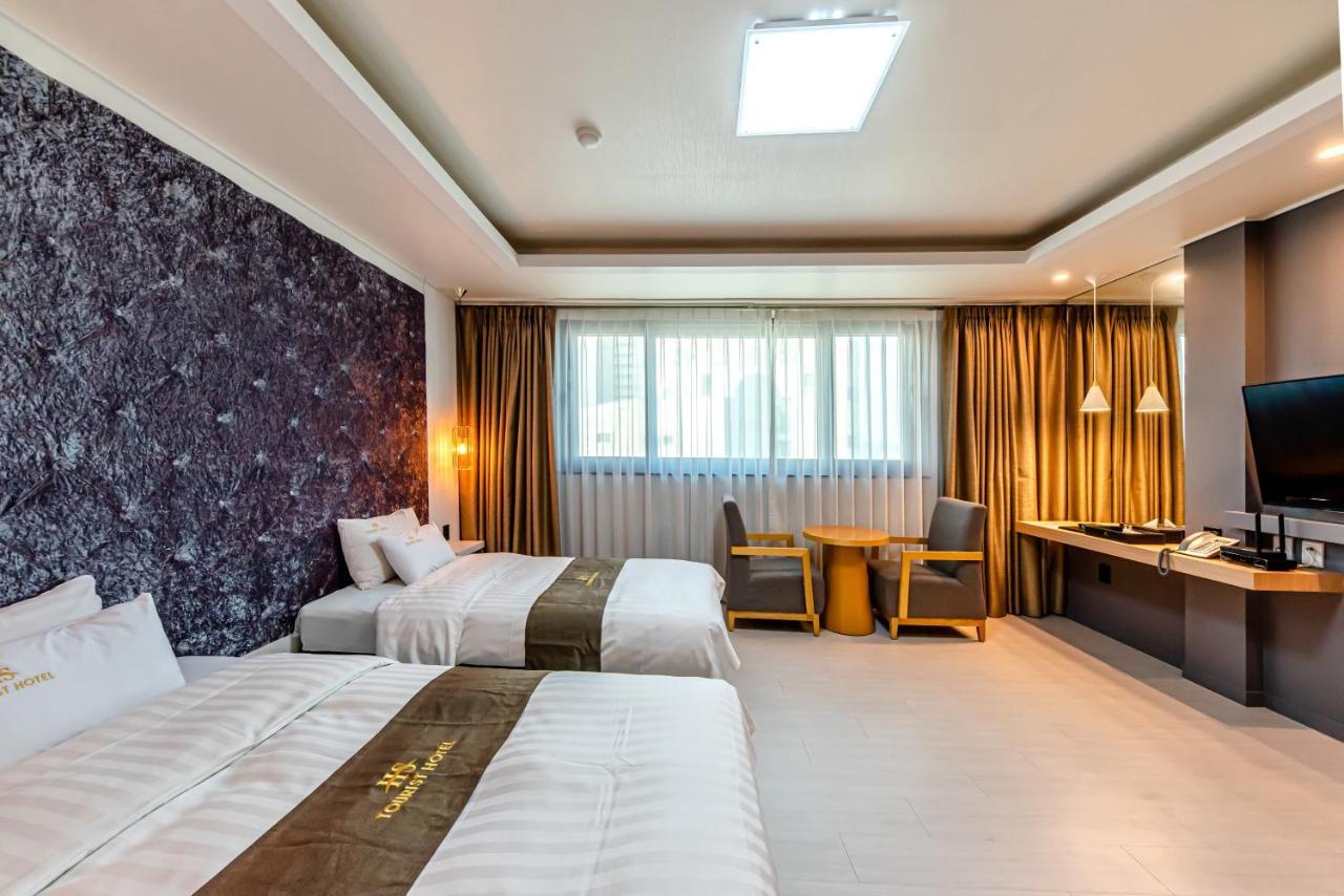 Hs Tourist Hotel Yeosu Esterno foto