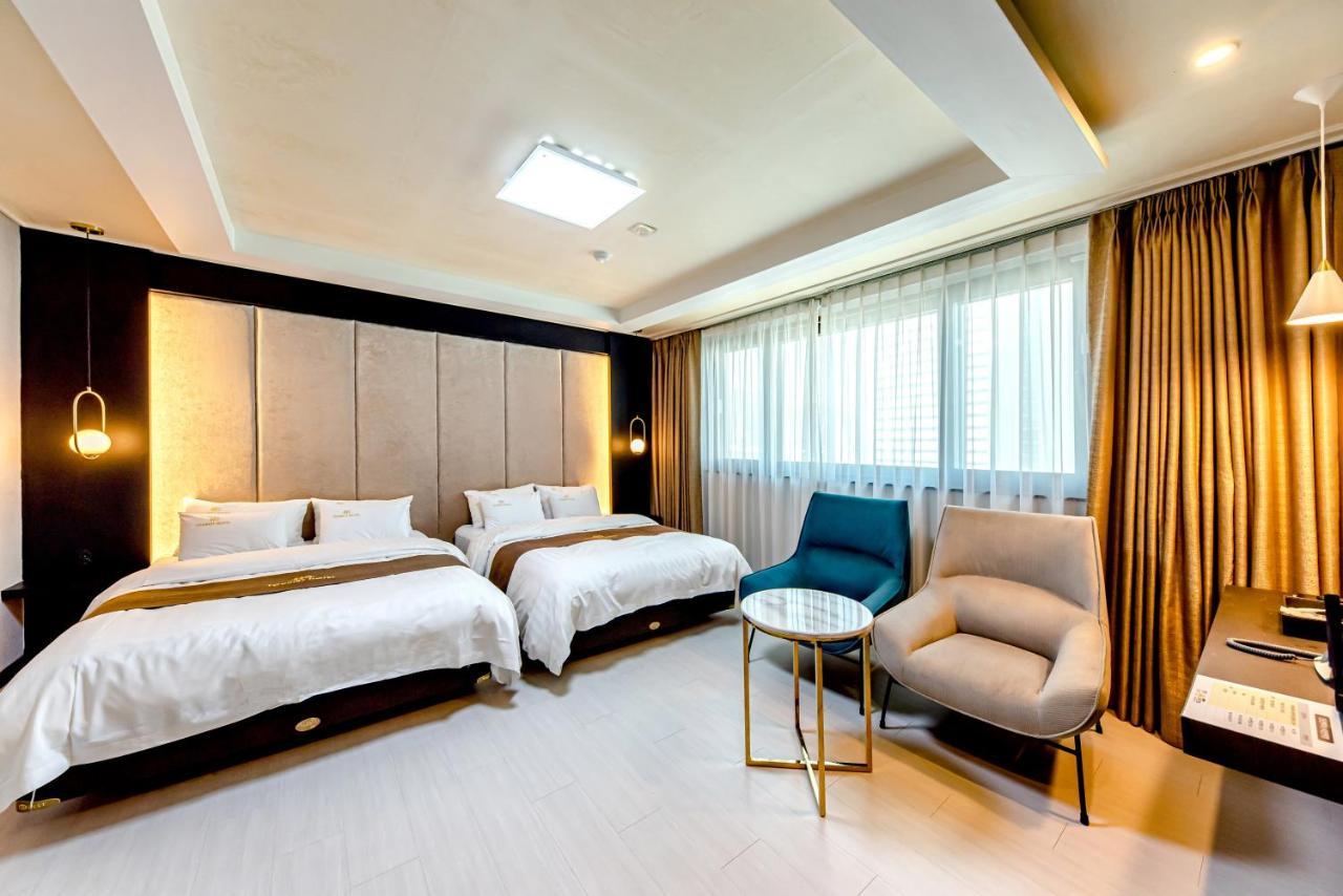Hs Tourist Hotel Yeosu Esterno foto