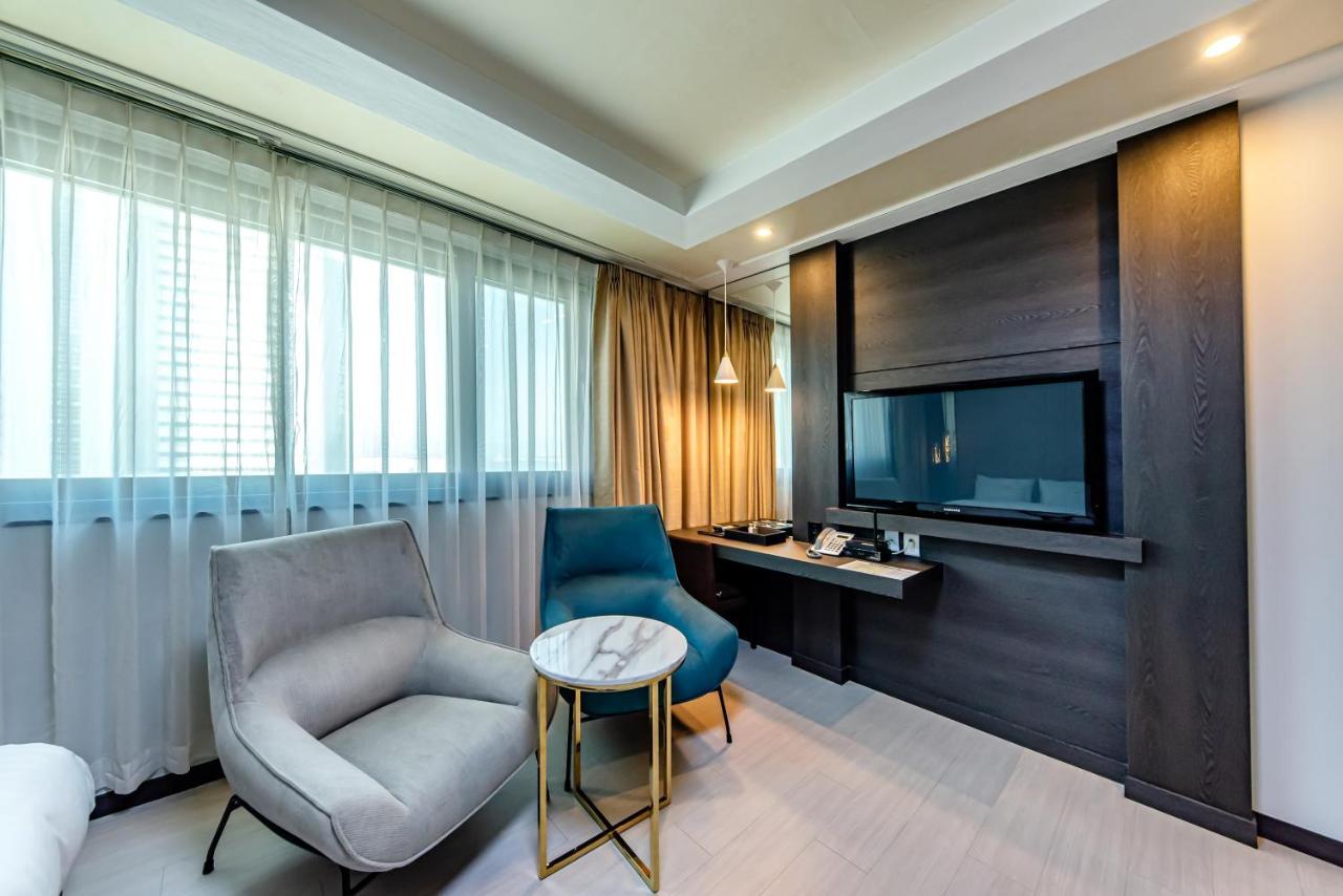 Hs Tourist Hotel Yeosu Esterno foto
