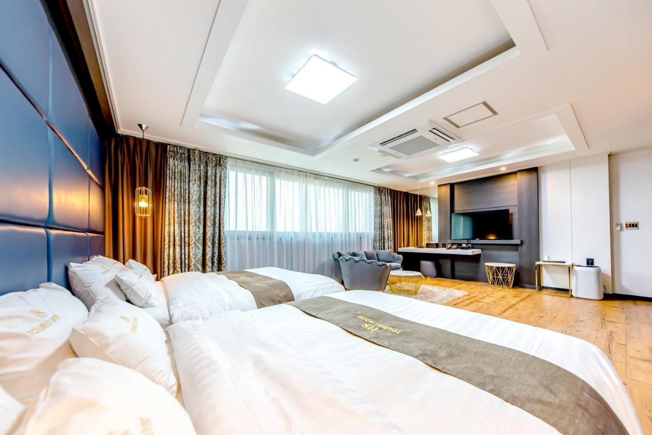 Hs Tourist Hotel Yeosu Esterno foto