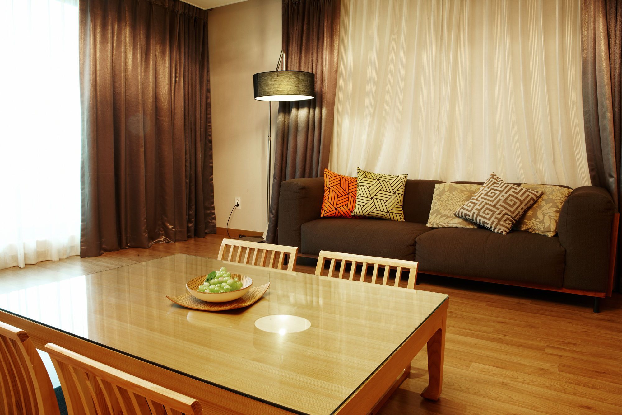 Hs Tourist Hotel Yeosu Esterno foto